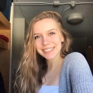 Meet your Posher, Amy